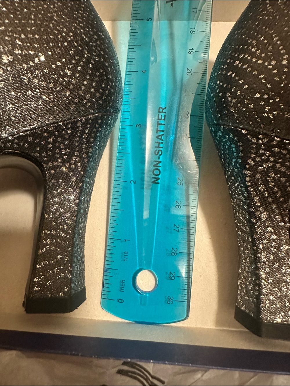 NWT- Stuart Weitzman Glittering Silver Heels - Picture 15 of 15